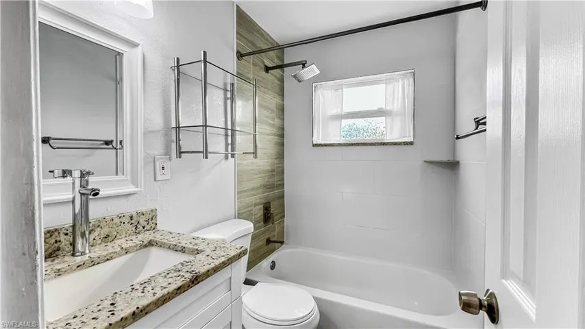 805 Perry Ave, Lehigh Acres Fl 33936