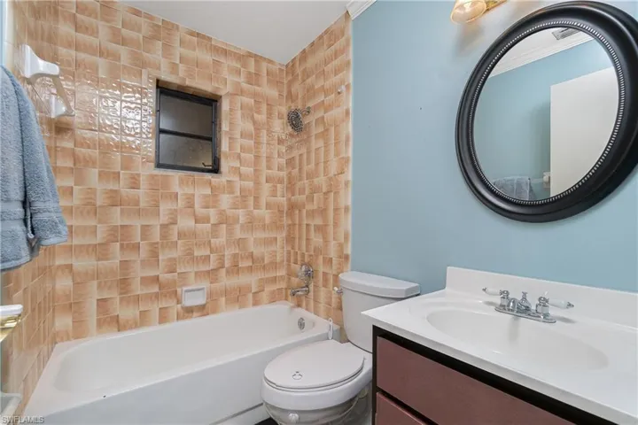 Bathroom #2