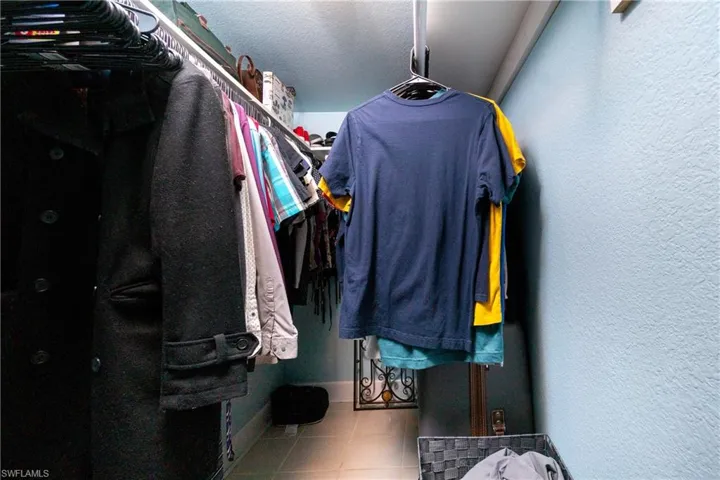 Walk In Closet