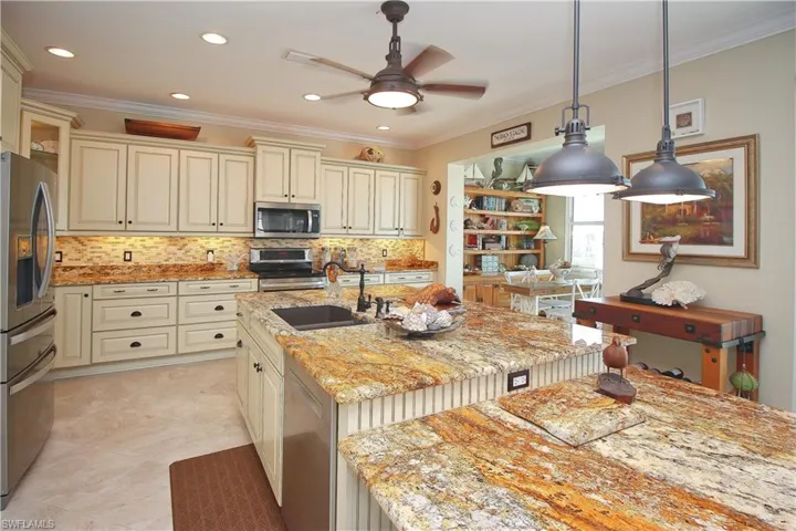 Gourmet Kitchen