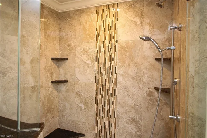 Large Shower with Dual Showerheads