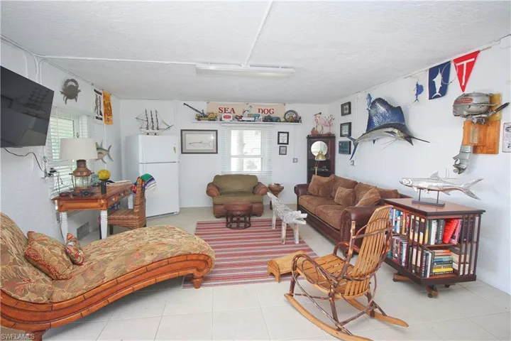 Air conditioned bonus room with half bath