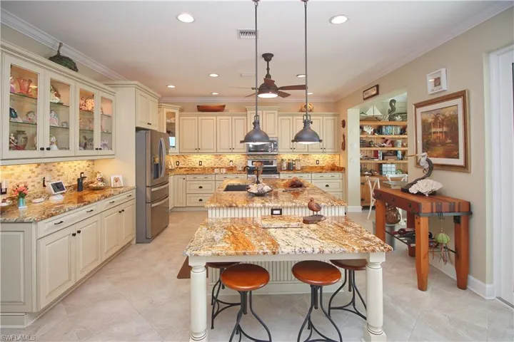 Perfect for entertaining guest and friends!