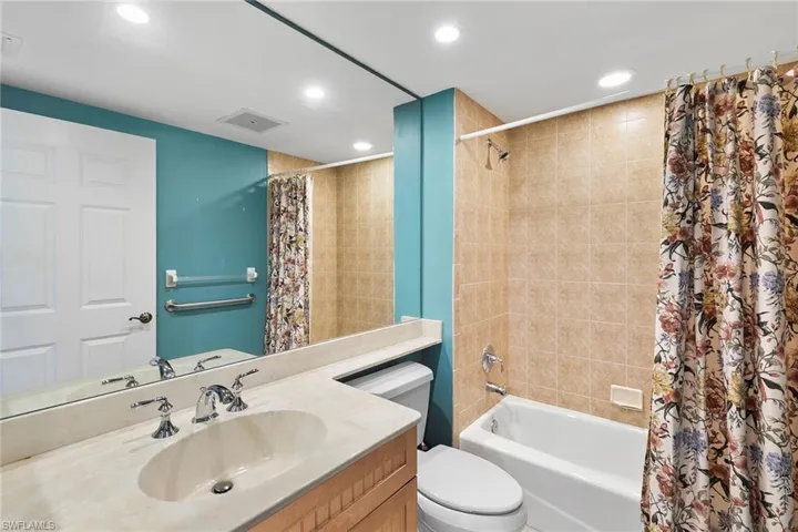 1065 Borghese Ln 1002, Naples, Florida 34114