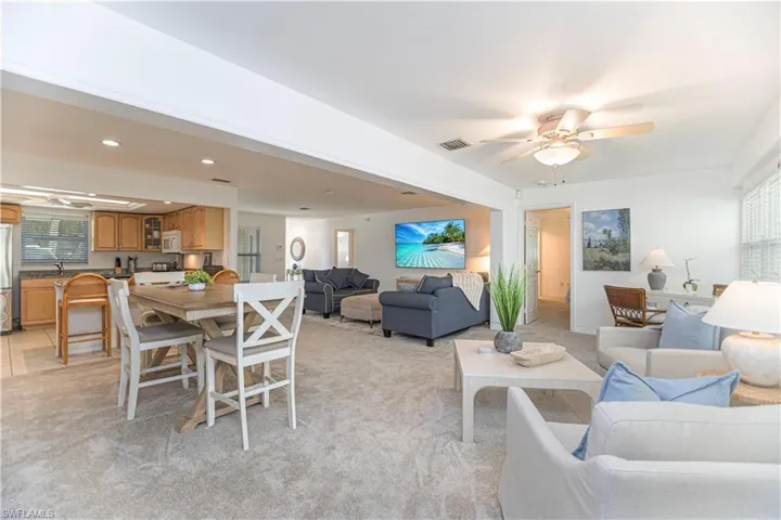 2983 Binnacle Dr, Naples, Florida 34103