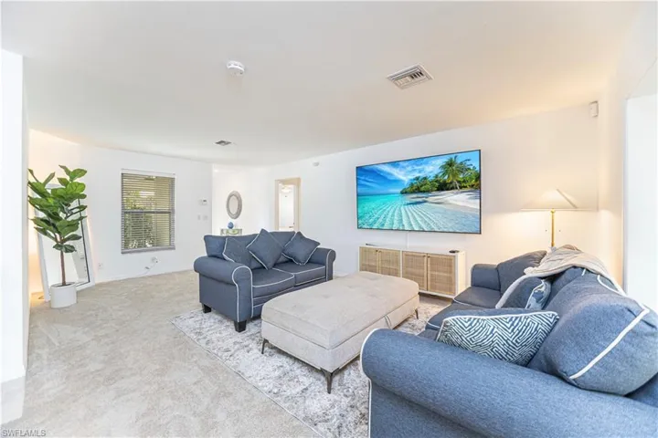 2983 Binnacle Dr, Naples, Florida 34103