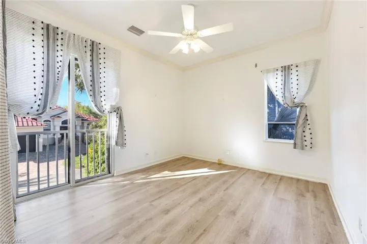 Second guest bedroom.