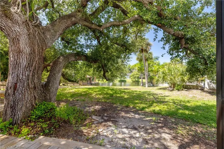 12331 Oak Brook Ct, Fort Myers, Florida 33908