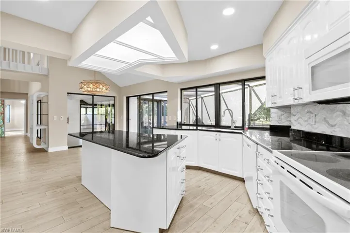 12331 Oak Brook Ct, Fort Myers, Florida 33908