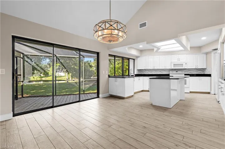 12331 Oak Brook Ct, Fort Myers, Florida 33908
