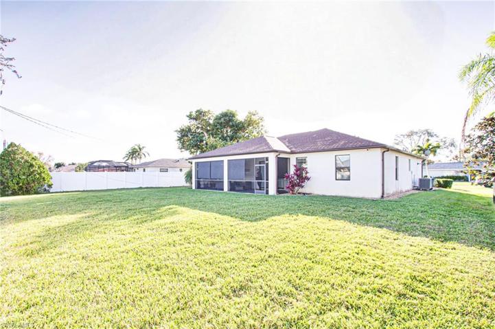 3803 SE 4th AVE, CAPE CORAL FL 33904