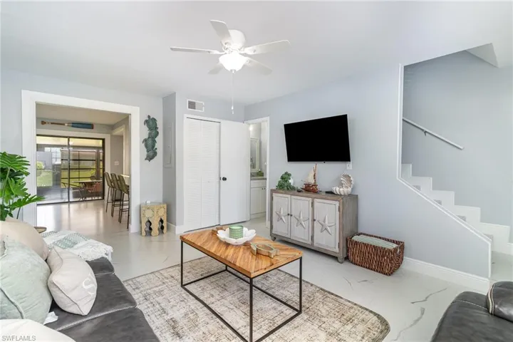 146  Clyburn W WAY, Marco Island, FL 34145