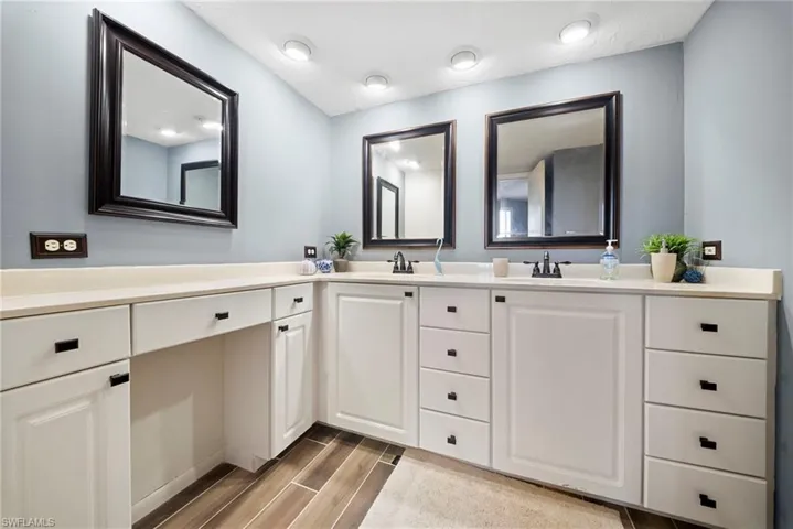 25820 Hickory Blvd 402, Bonita Springs, Florida 34134