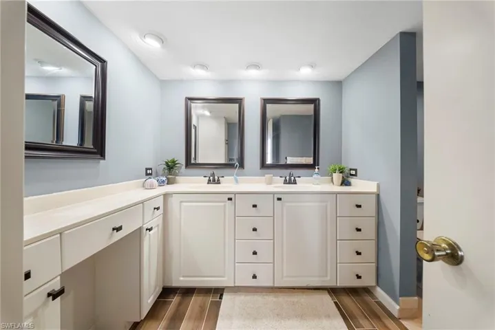 25820 Hickory Blvd 402, Bonita Springs, Florida 34134