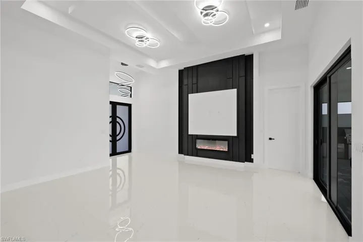 Detailed view of a raised ceiling