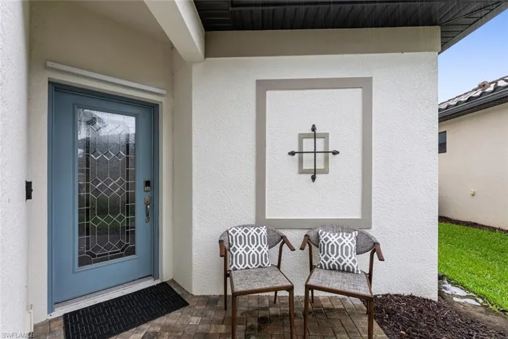 9187  Woodhurst  DR, Naples, FL 34120