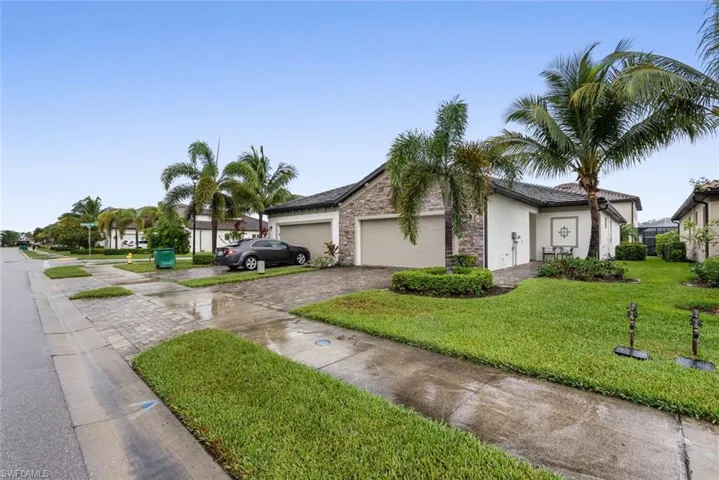 9187  Woodhurst  DR, Naples, FL 34120