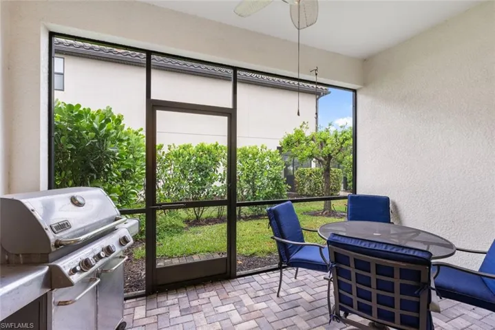 9187  Woodhurst  DR, Naples, FL 34120