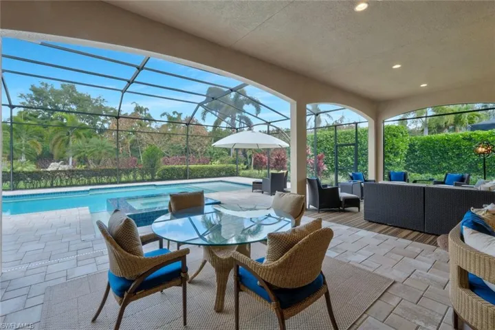 Lanai/Outdoor Dining