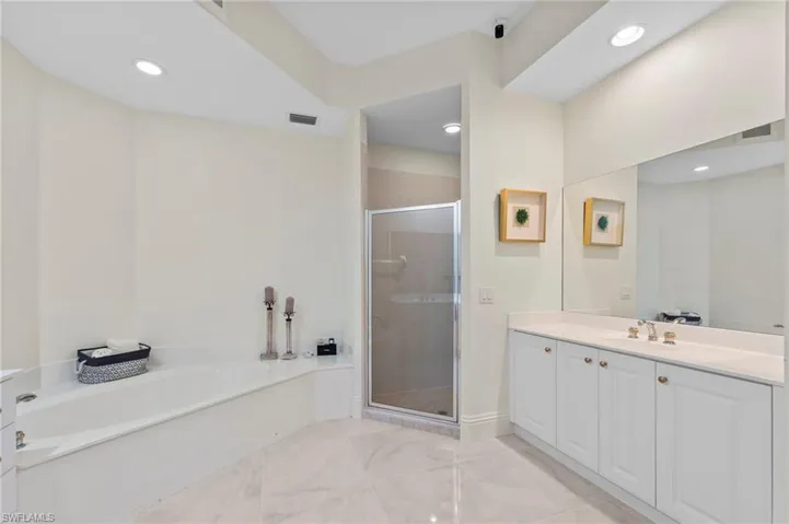 9097  Cherry Oaks  TRL, Naples, FL 34114