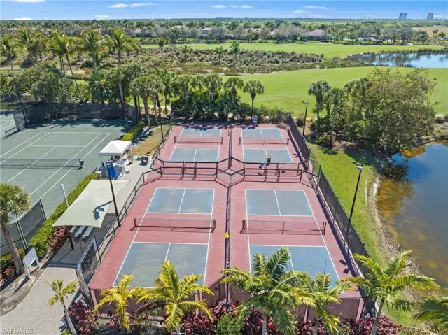 9097  Cherry Oaks  TRL, Naples, FL 34114