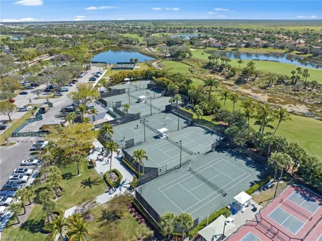 9097  Cherry Oaks  TRL, Naples, FL 34114