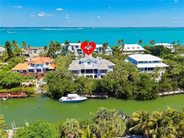 545 Lighthouse Way, Sanibel, Florida 33957