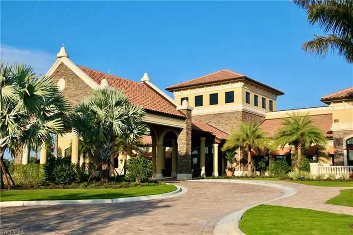 9715  ACQUA  CT, Naples, FL 34113