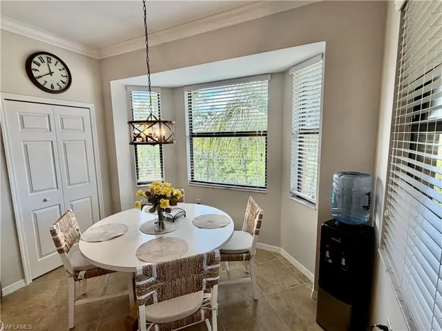 9715  ACQUA  CT, Naples, FL 34113