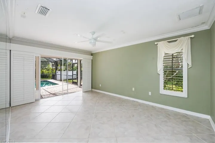 750  Southern Pines  DR, Naples, FL 34103