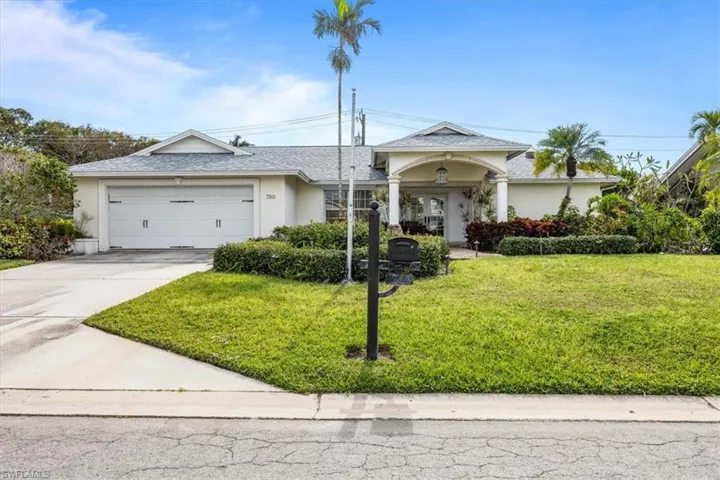 750  Southern Pines  DR, Naples, FL 34103