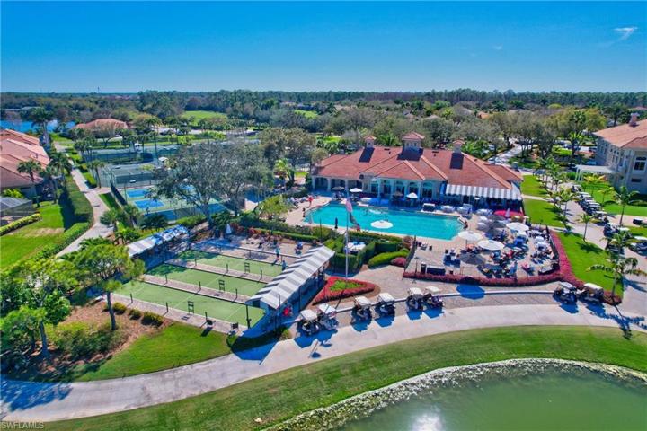 5685  Heron  LN, Naples, FL 34110