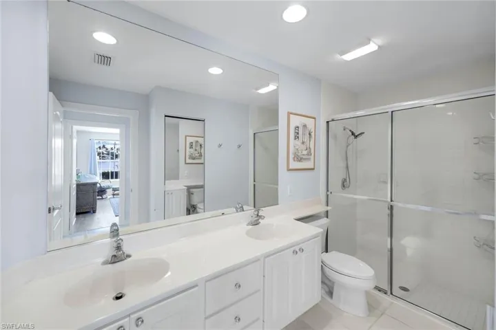 4251  Redonda  LN, Naples, FL 34119