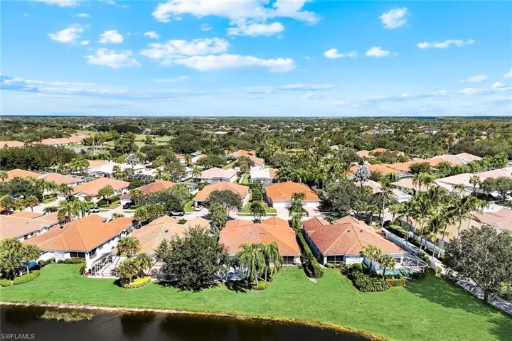 4251  Redonda  LN, Naples, FL 34119