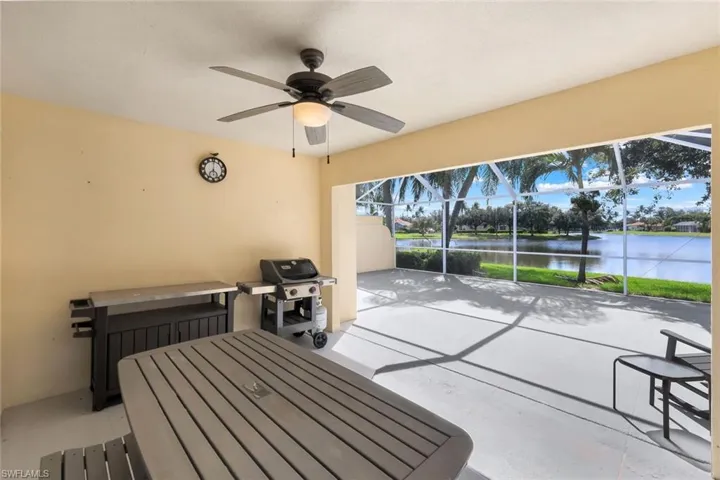 4251  Redonda  LN, Naples, FL 34119