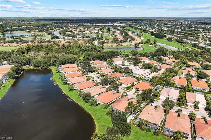4251  Redonda  LN, Naples, FL 34119