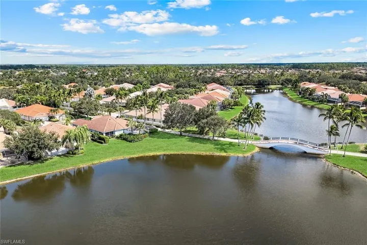 4251  Redonda  LN, Naples, FL 34119
