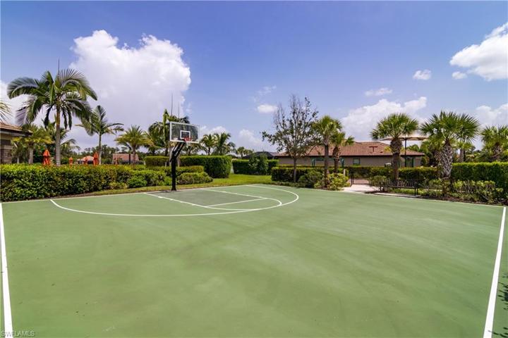 6615 Everton Ct, Fort Myers, FL 33966