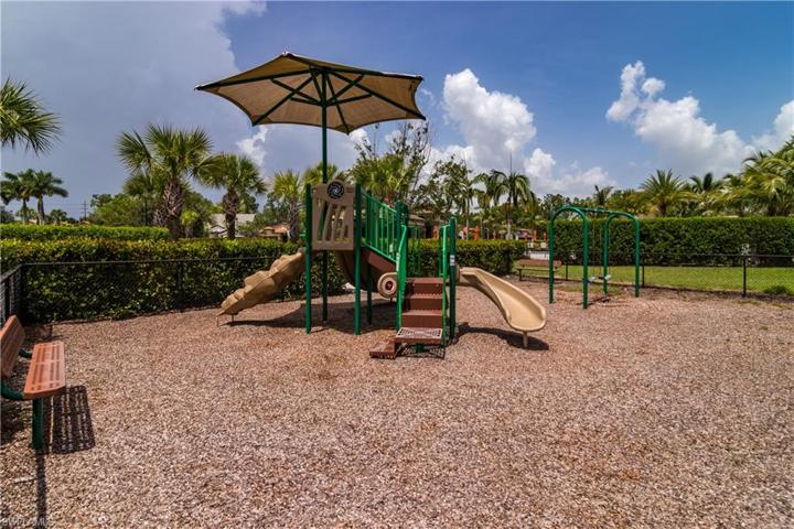 6615 Everton Ct, Fort Myers, FL 33966