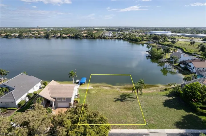 5090 Harborage Dr, Fort Myers, Florida 33908