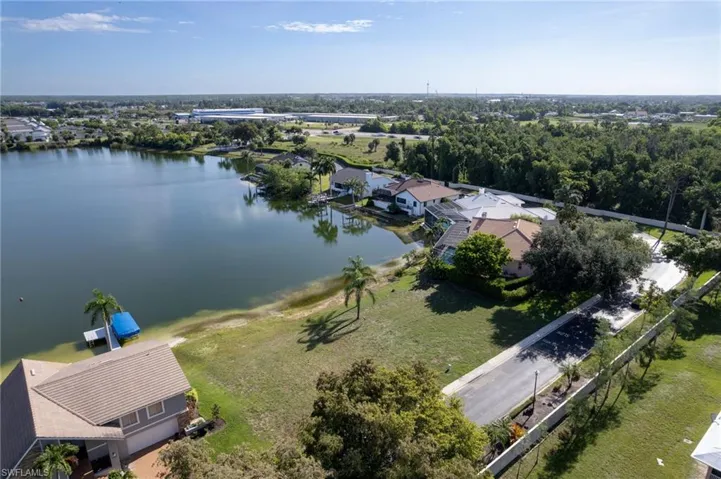 5090 Harborage Dr, Fort Myers, Florida 33908