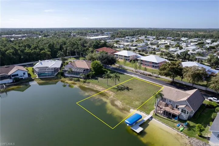 5090 Harborage Dr, Fort Myers, Florida 33908