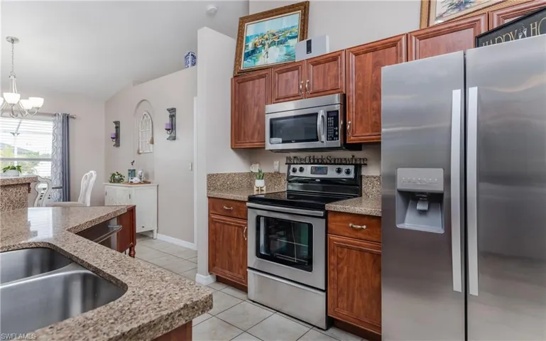 919 SW 33rd  ST, Cape Coral, FL 33914