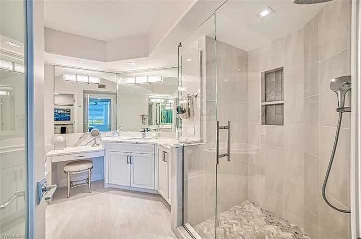 Primary BA with walk in shower