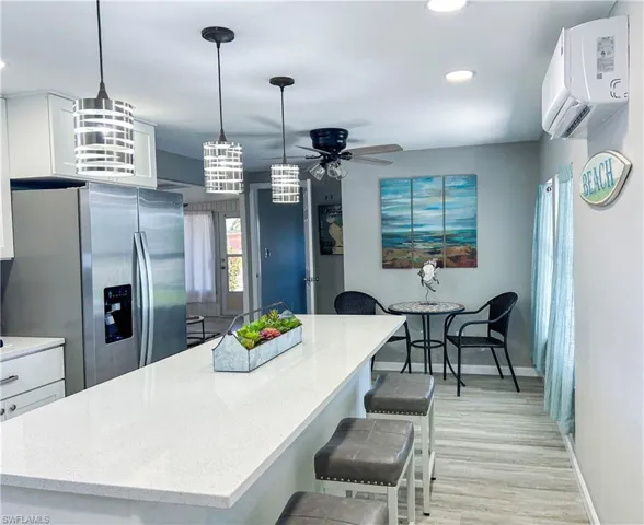 Kitchen Dining area