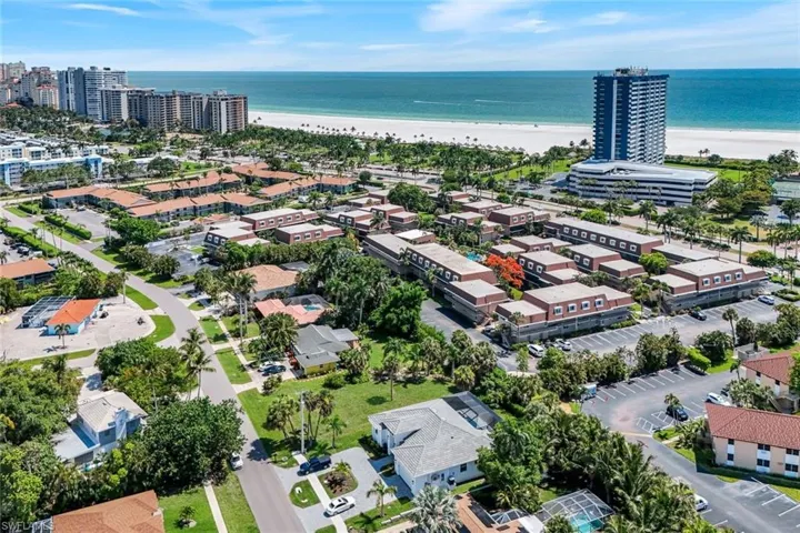 130 Greenbrier St, Marco Island, Florida 34145