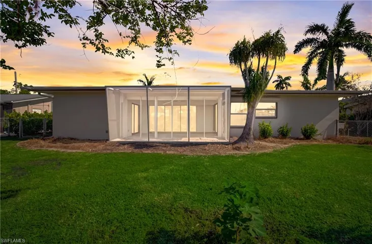 1685  Lakeside  TER, North Fort Myers, FL 33903