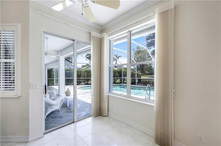 Breakfast room