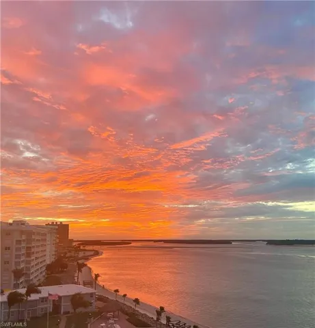 Beautiful Sunrise hues