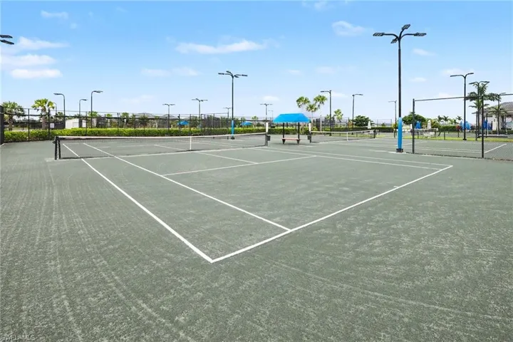 COMMUNITY CENTER TENNIS COURTS